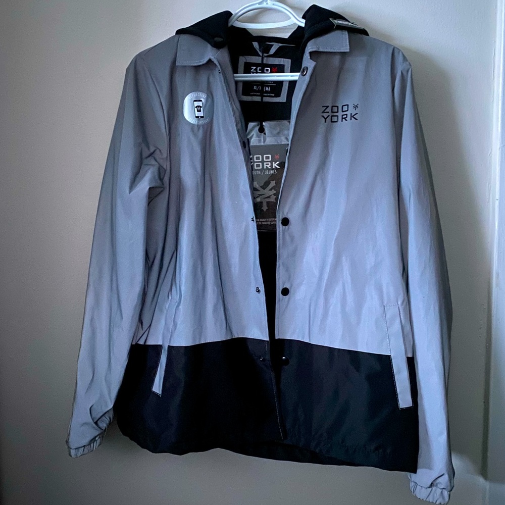 🌿 Refractive Jacket